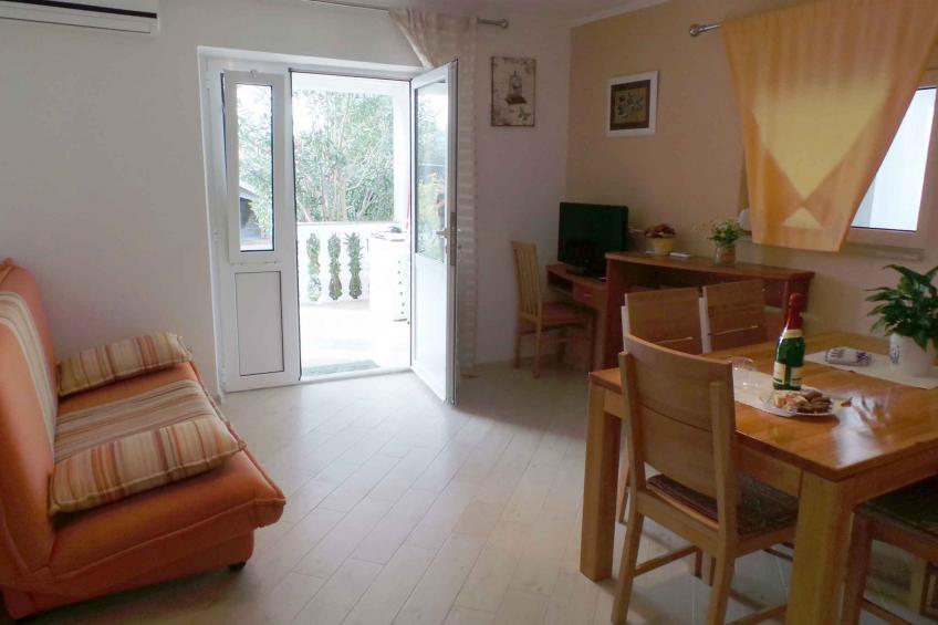 FerienWohnung mit 25 qm Terrasse und Gartendusche - BF-GCHX