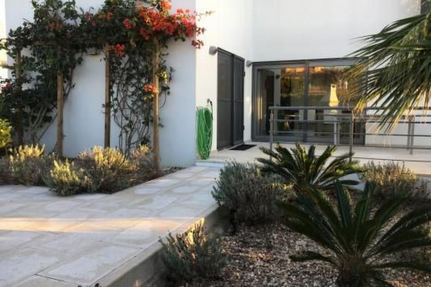 Moderne Villa mit privatem Pool und Meerblick - foto 7