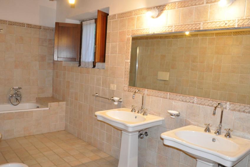 in Acquapendente mit großem Garten - foto 11