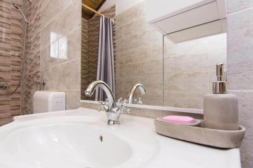 Anita 1 mit Pool - foto 19