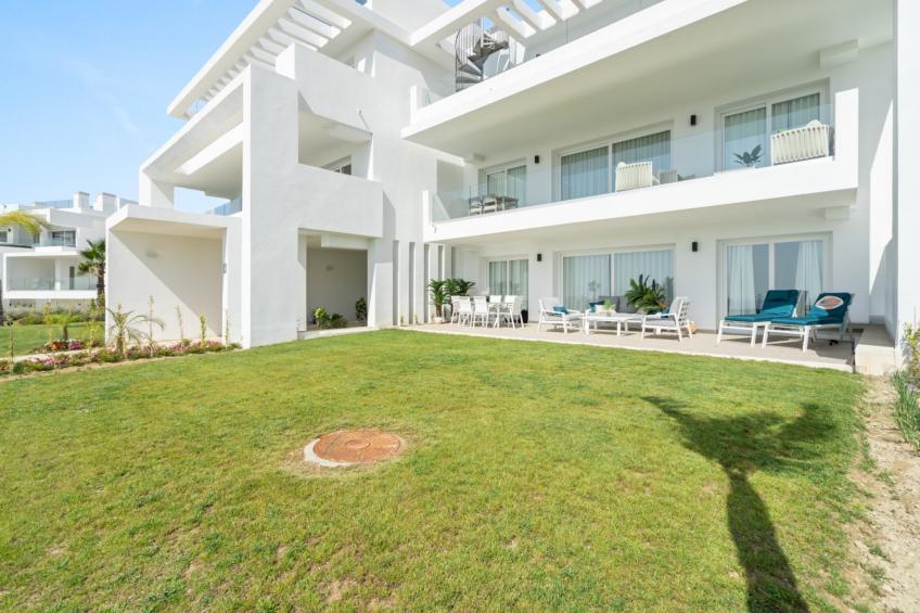 AL4-1901 ESTEPONA - APARTMENT - ALCAZABA LAGOON