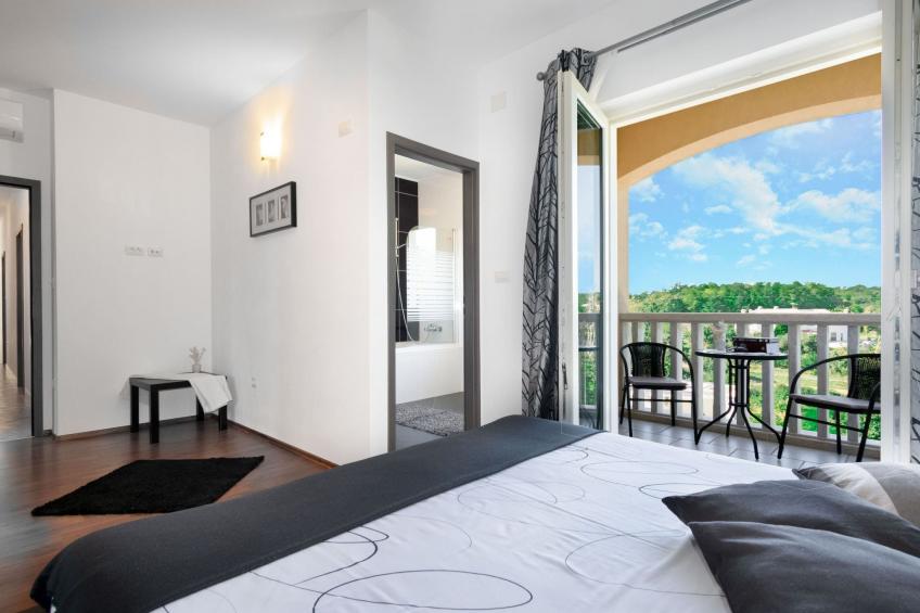 Private Villa mit Panoramablick - foto 44