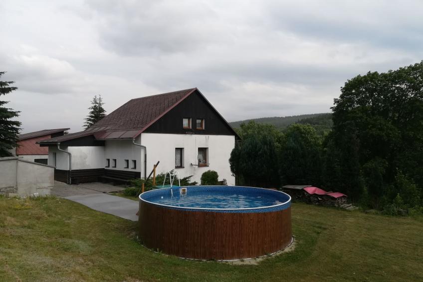 Ferienvilla mit privatem Pool - foto 2