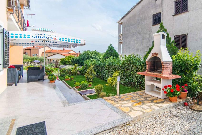 Vakantiewoning met terras en barbecue - BF-NRYGP - foto 9