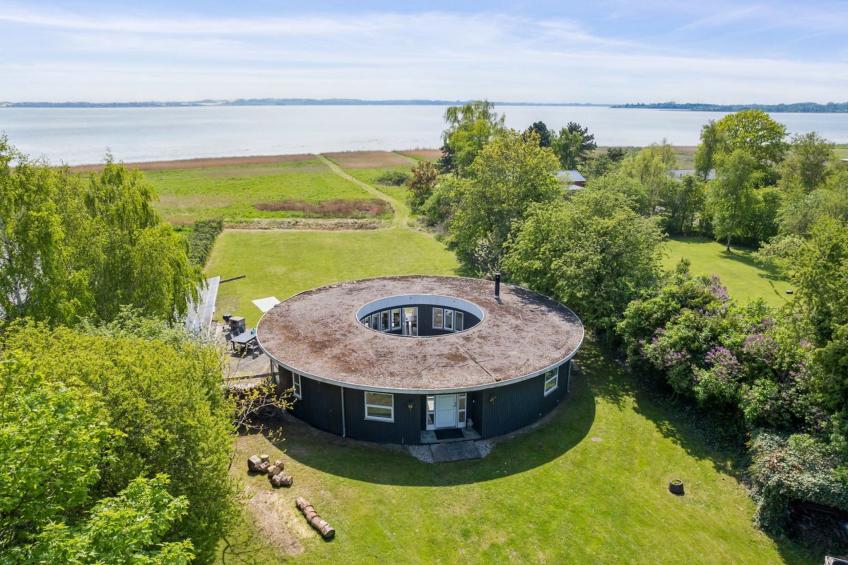 "Vemund" - 100m to the inlet in Sealand