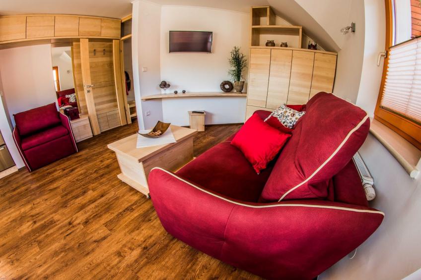 Riverside Pines Luce Apartments with Balcony - Studio Apartment with Balcony - foto 3