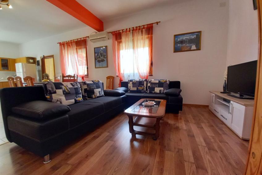 Haus in Sveti Kirin mit Privatem Pool, 4 Schlafzimmer - foto 13