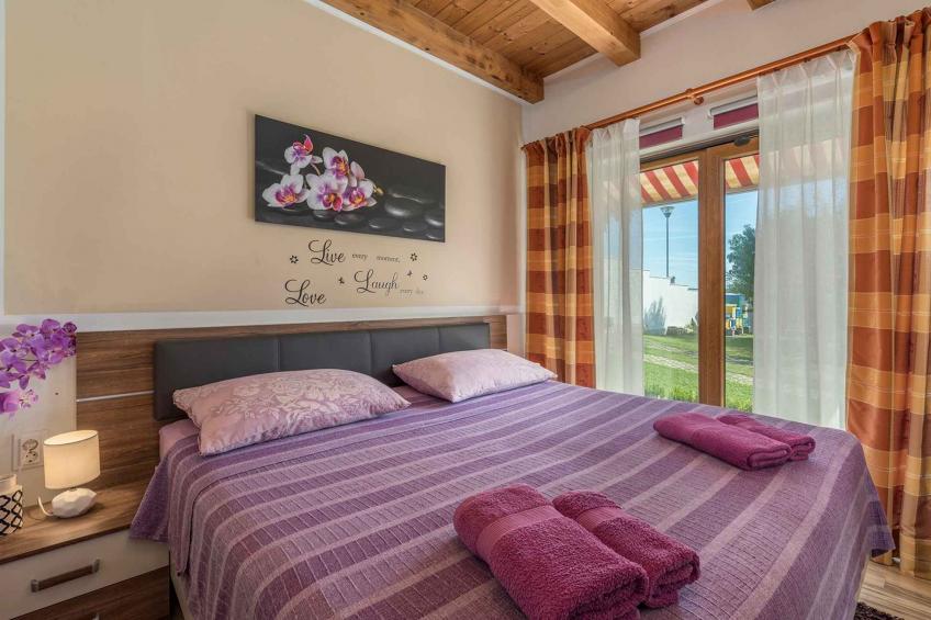 Holiday home with garden - BF-WZMRC - foto 19