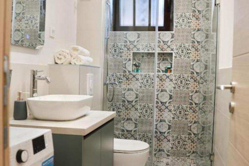 Stylish Apartment with Modern Elegance in Herceg Novi Area - Deluxe One Bedroom Apartment with Terrace - foto 13