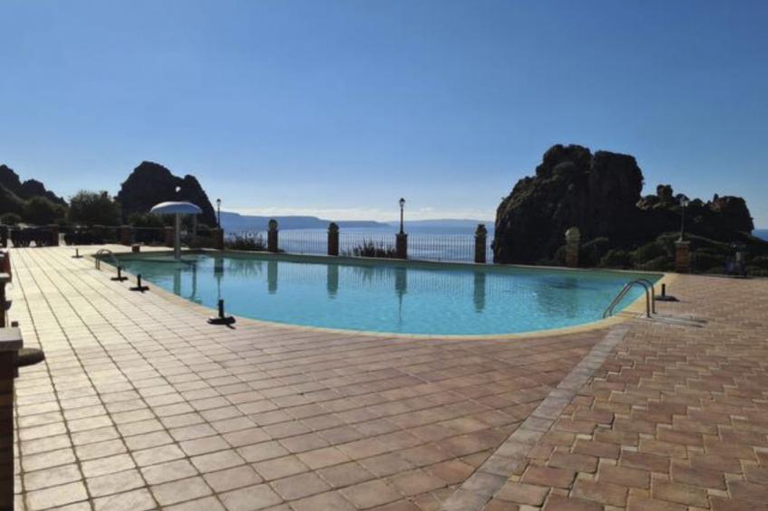 Haus 'Red Coral' mit Gemeinschaftspool