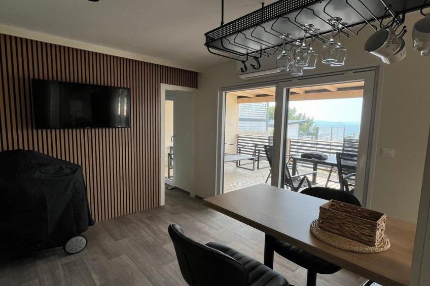 Tranquil Tides Drage Mobile Home with Terrace and Sea View - Two Bedroom Mobile Home with Terrace and Sea View