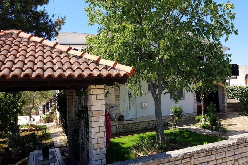 Apartments Snježana Carev  - Studio Apartment with Terrace A-1 - foto 21