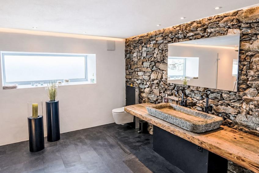 Maiensäss 5.5 Zi. freistehend und romantisch - foto 4