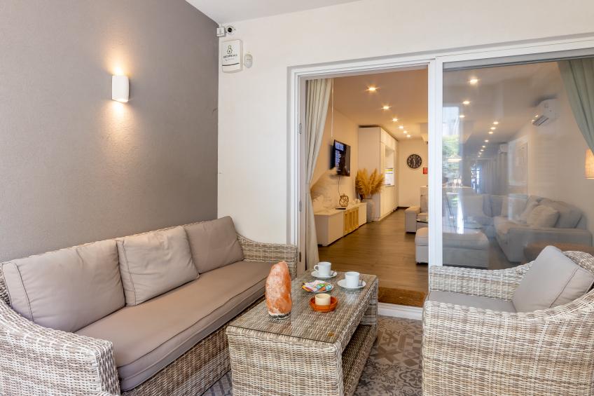 Modern Beautiful Pool And Sea Apt Qawra - foto 11