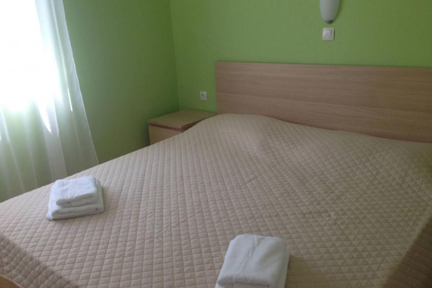 "Grüne" Wohnung mit Swimmingpool - foto 5