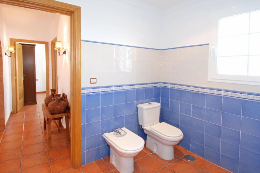 Schönes Landhaus mit Pool, Klimaanlage, Privatsphäre. - foto 37