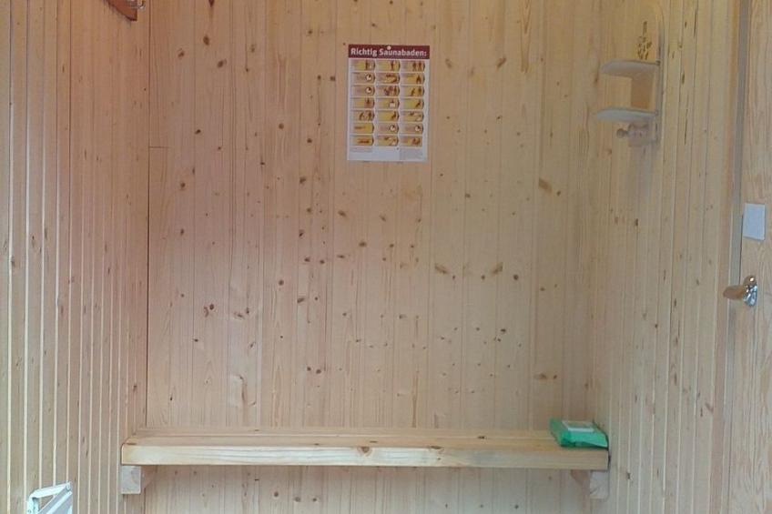 Gepflegtes Ferienhaus mit eigenem Saunahaus - foto 20