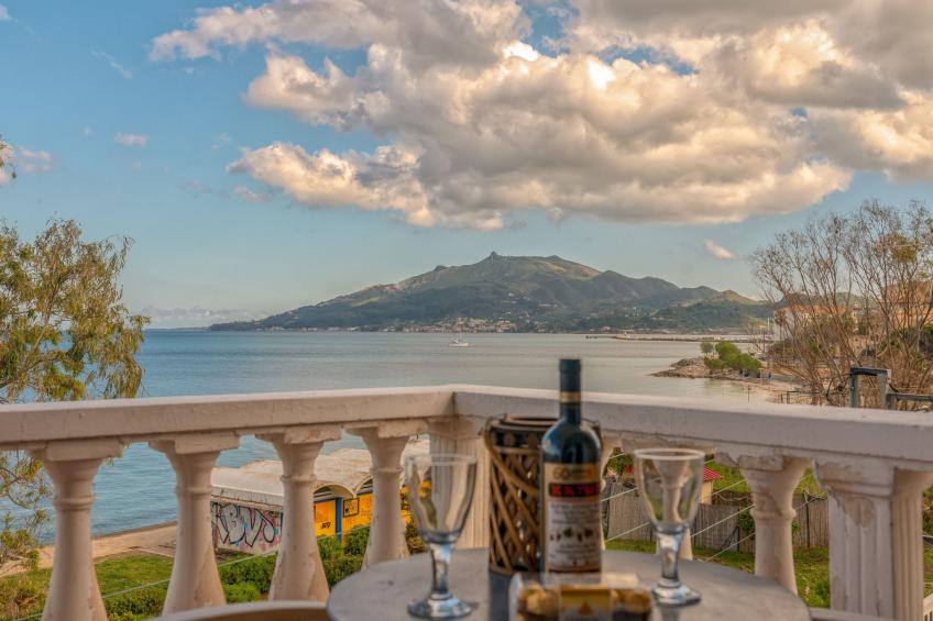 Modernes Studio-Apartment am Meer G1