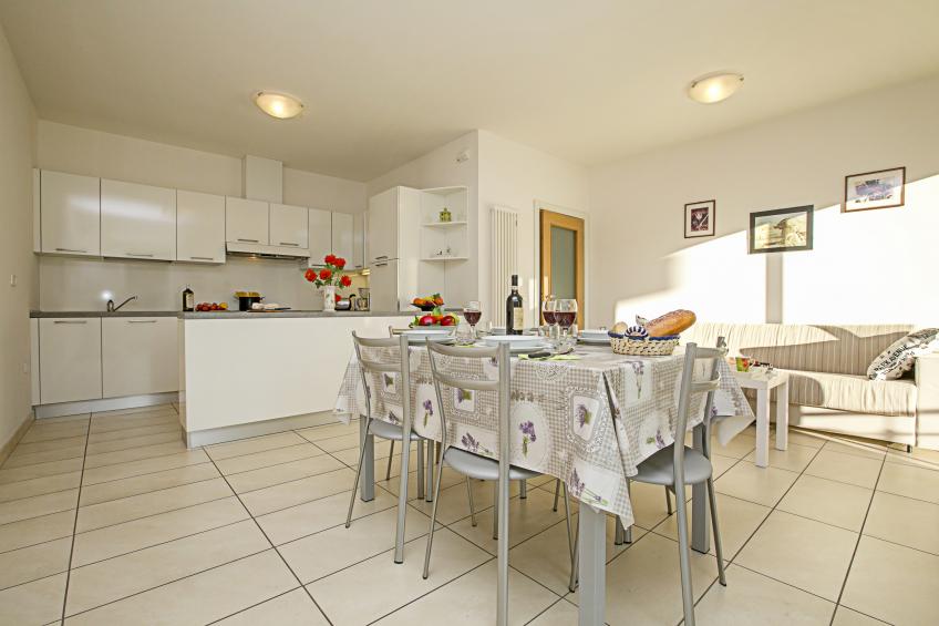 Torbole Relax, Pool & Balcony Apartment - foto 4