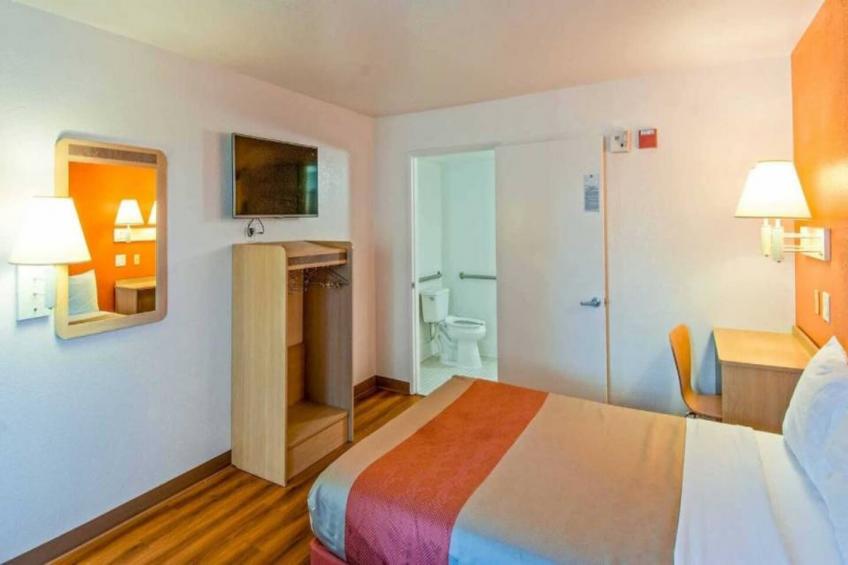 1 Queen Bed - foto 5