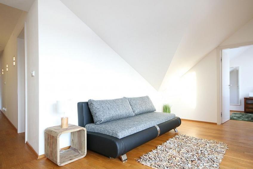 Luxuriöse Altbau-Dachgeschosswohnung in Prag - foto 24