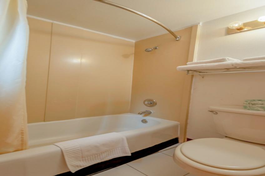 King Bed Non-Smoking - foto 8