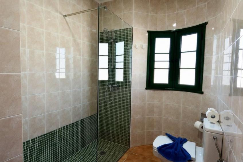 Wohnung mit Terrasse für 2 Erwachsene und 1 Kind - foto 2