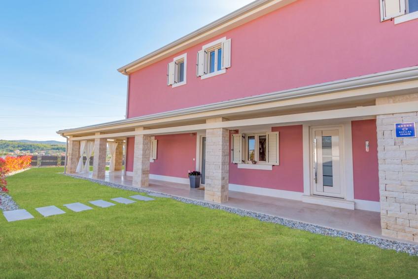 Villa Violette mit Pool nahe Stadtzentrum - foto 3