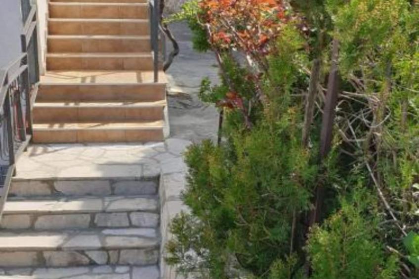 Charming Kotor Bay Retreat Just Steps from the Beach - Two Bedroom Apartment With Sea View - foto 20