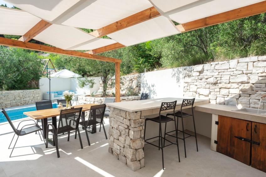 3 Schlafzimmer Villa mit beheiztem Pool und Meerblick - foto 14