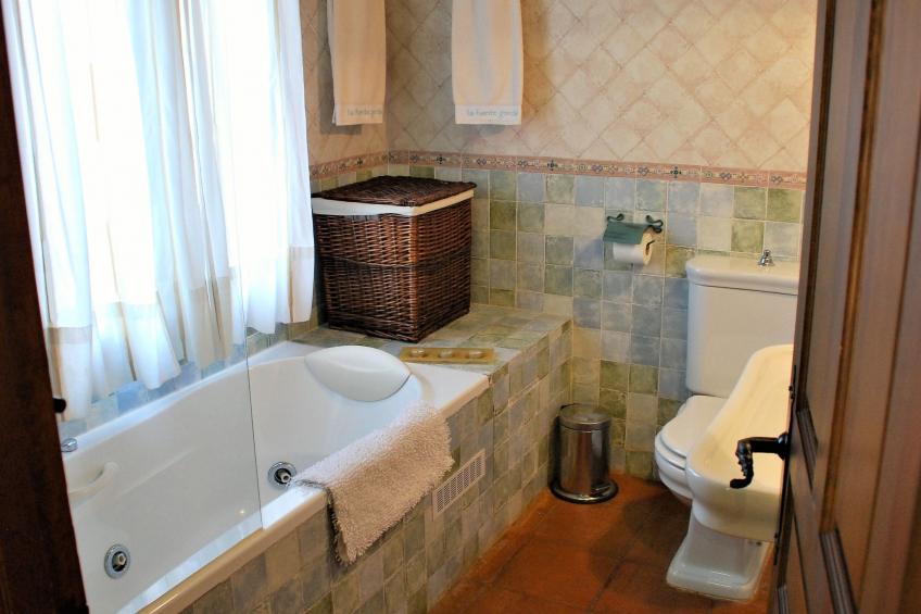 4-Schlafzimmer-Haus mit Schwimmbad - foto 26