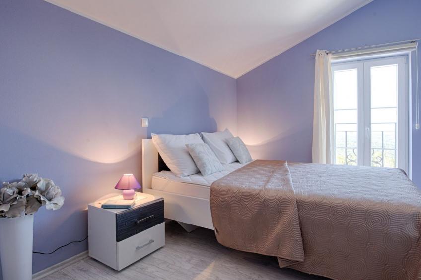 Luxuriöse Villa mit Pool, großem mediterranen Garten und Kinderspielplatz. - foto 28