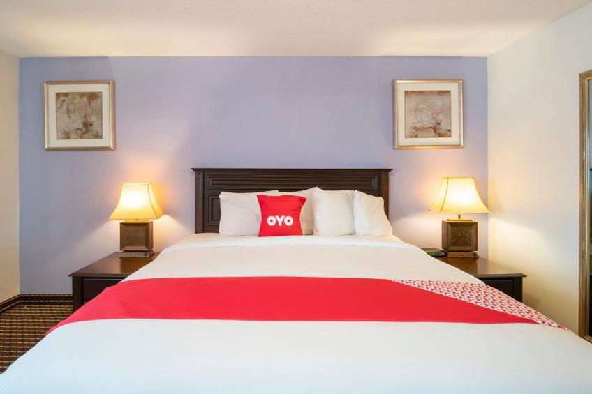 King Bed Accessible Non-Smoking - foto 11