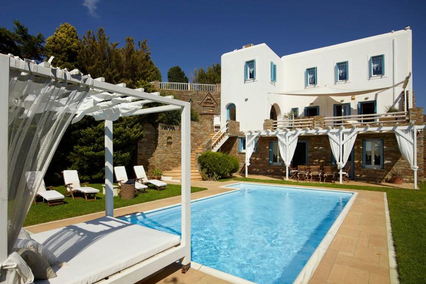 Villa mit Blick auf das Wasser - foto 12