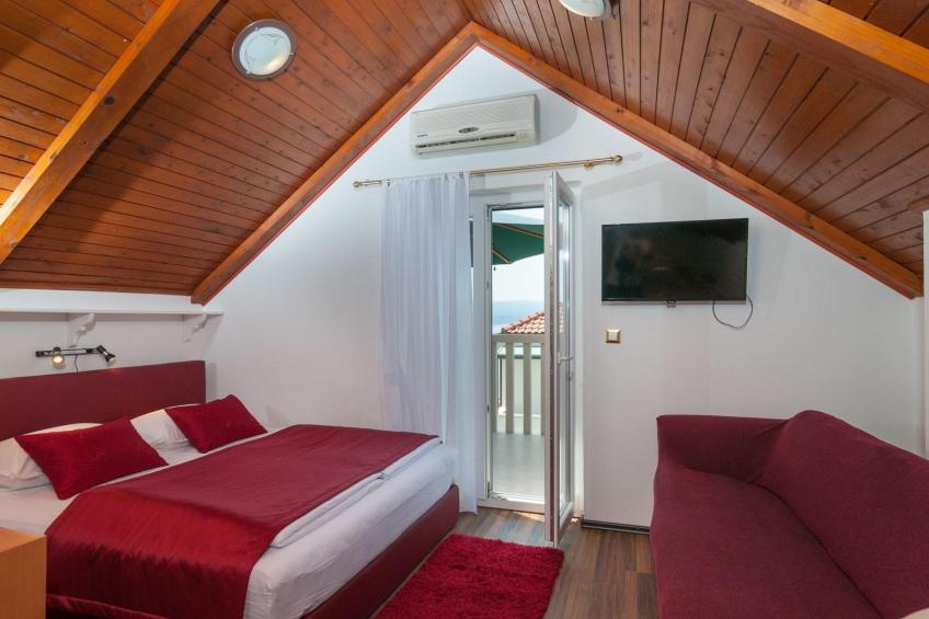 Gemütliche Wohnung in Omiš mit Privatem Balkon - foto 3