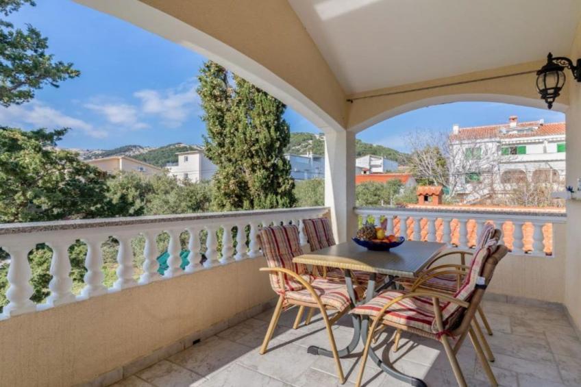 Beachside Serenity Apartments in Barbot - One Bedroom Apartment with Balcony (Owner YELLOW) - foto 6