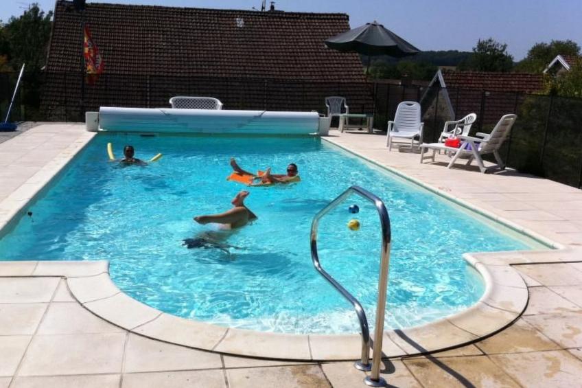 Steinhaus in ländlicher Umgebung mit Pool - foto 16