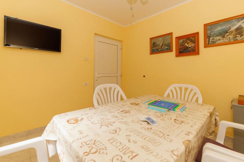 "Zara" mit Blick auf das Wasser - foto 26