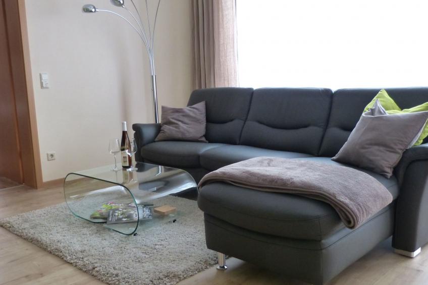 mit Parkplatz und Terrasse - foto 2