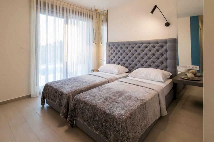 Villa met zwembad en airconditioning - BF-8W6RM - foto 25