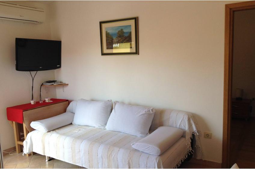 Apartments Marijana - one bedroom apartment A2