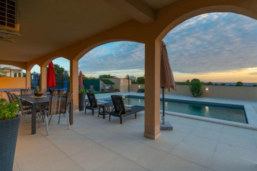 Apartment Holiday House Diana - foto 39