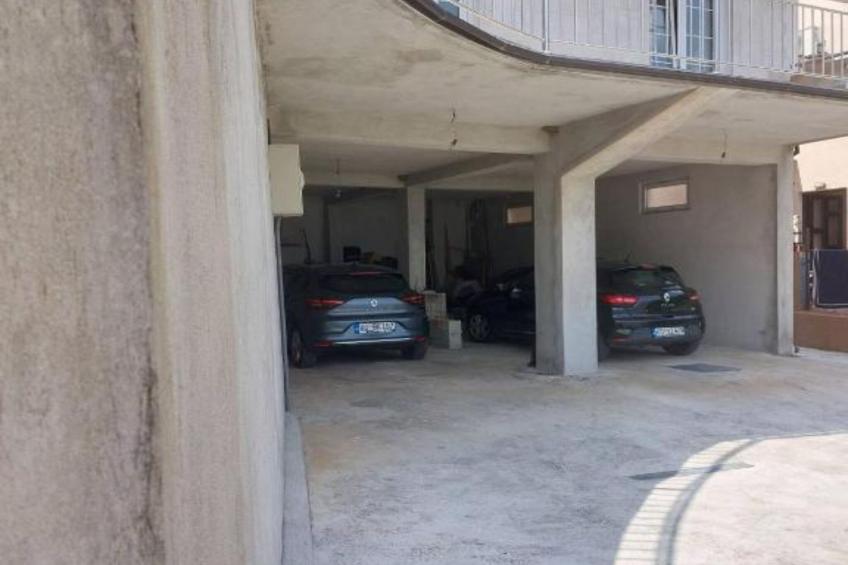 Deluxe City Escape with Modern Comforts & Garage - Double Room - foto 22