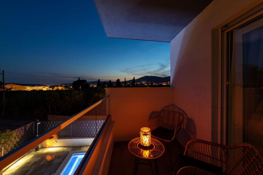 Luxury Kastela Villa with Heated Pool and Lounge Area - Four Bedroom Villa - foto 20