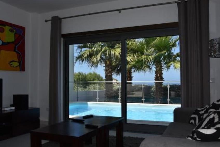 Moderne Villa mit privatem Pool und Meerblick - foto 17