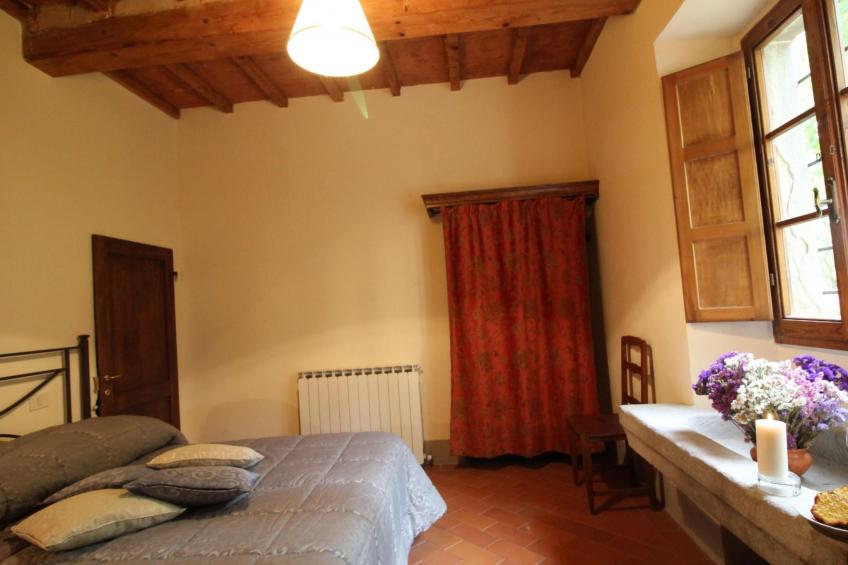 Wohnung in einer alten Villa mit Schwimmbad - foto 16