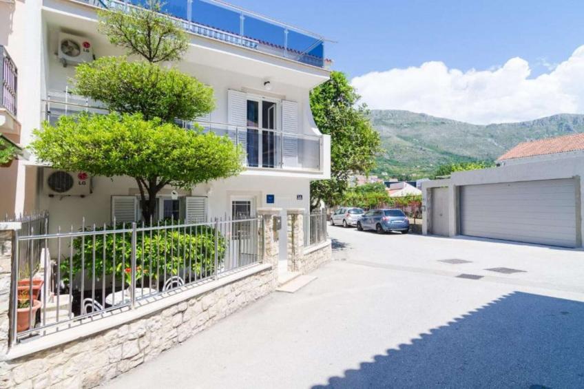 Apartments & Rooms Barišić - Studio Apartment with Balcony and Garden View (First Floor)-APT 2 - foto 19