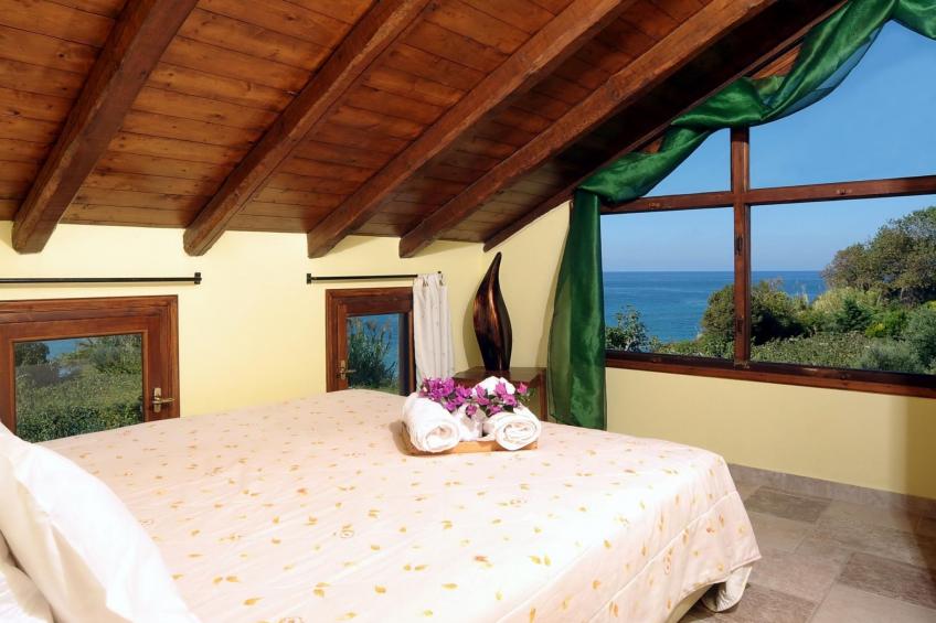 Idyllisch gelegene und luxuriöse Villa mit Veranda und Pavillon - foto 39