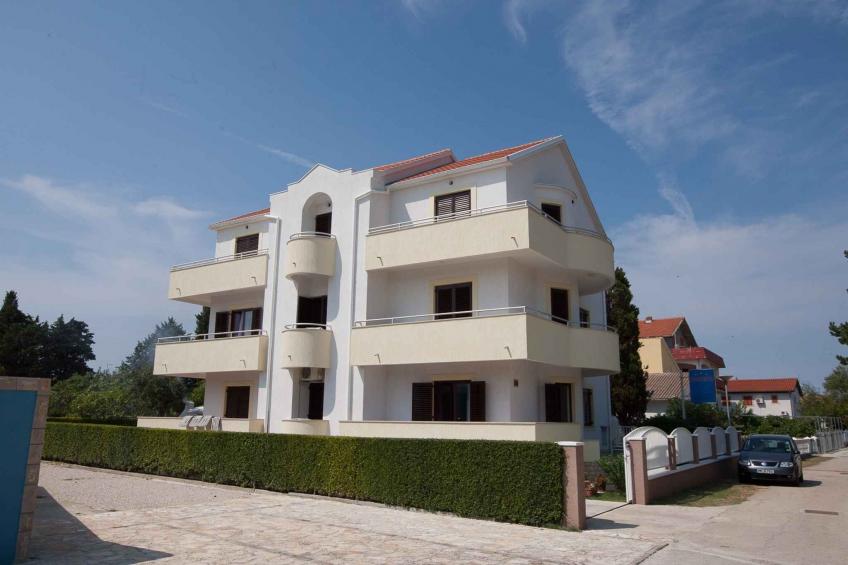 Holiday apartment 200 m from the sandy beach - BF-JTRX