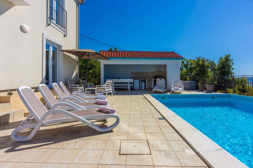 Villa met buitenzwembad en panorama uitzicht - VW-HVKF9 - foto 7